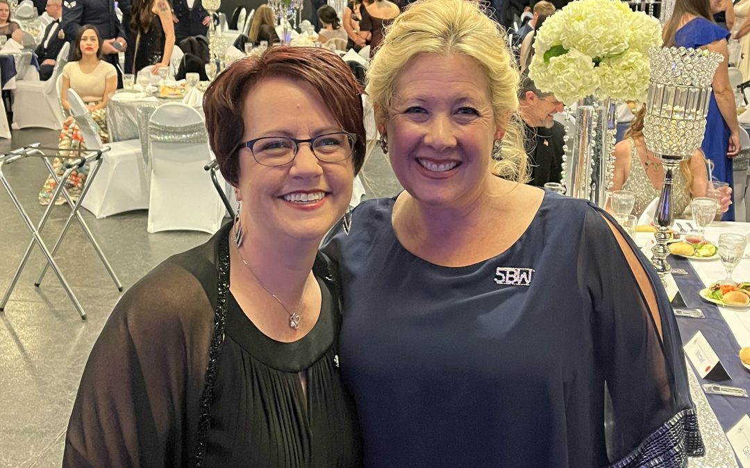 Wing Command Spouses-Perspectives from the Best(Who Have Come North)