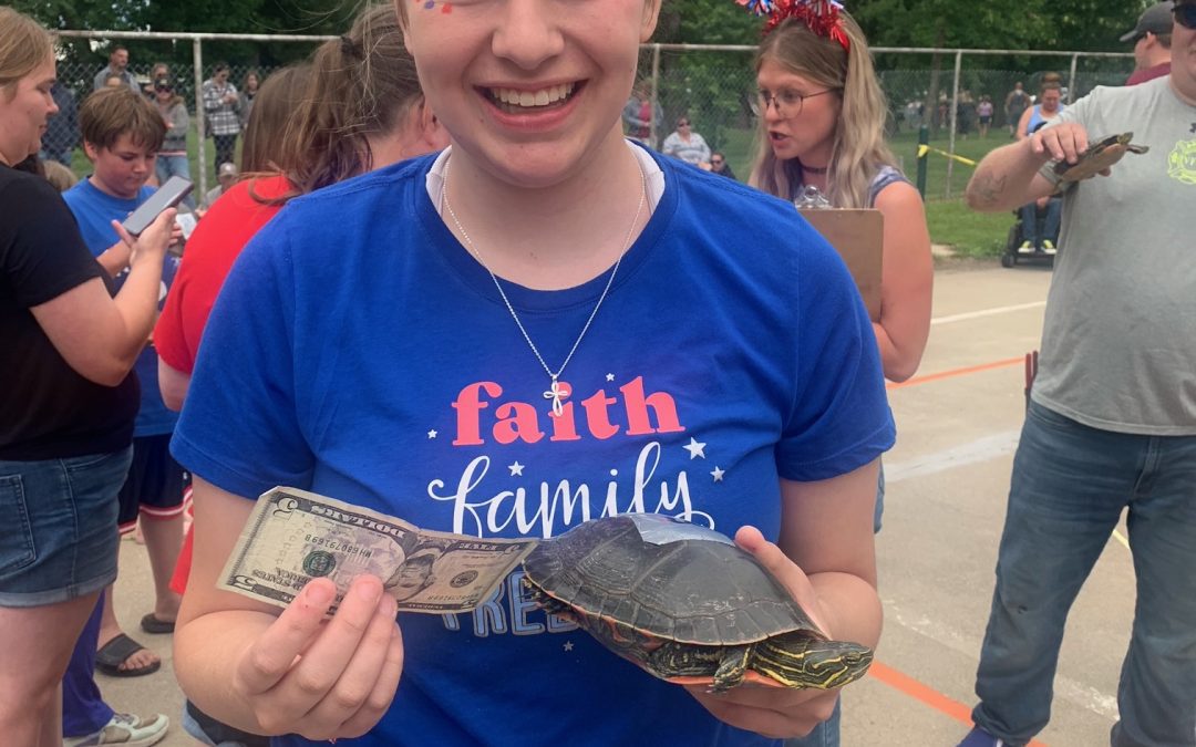 Jr. Journalism: Fourth of July Turtle Race